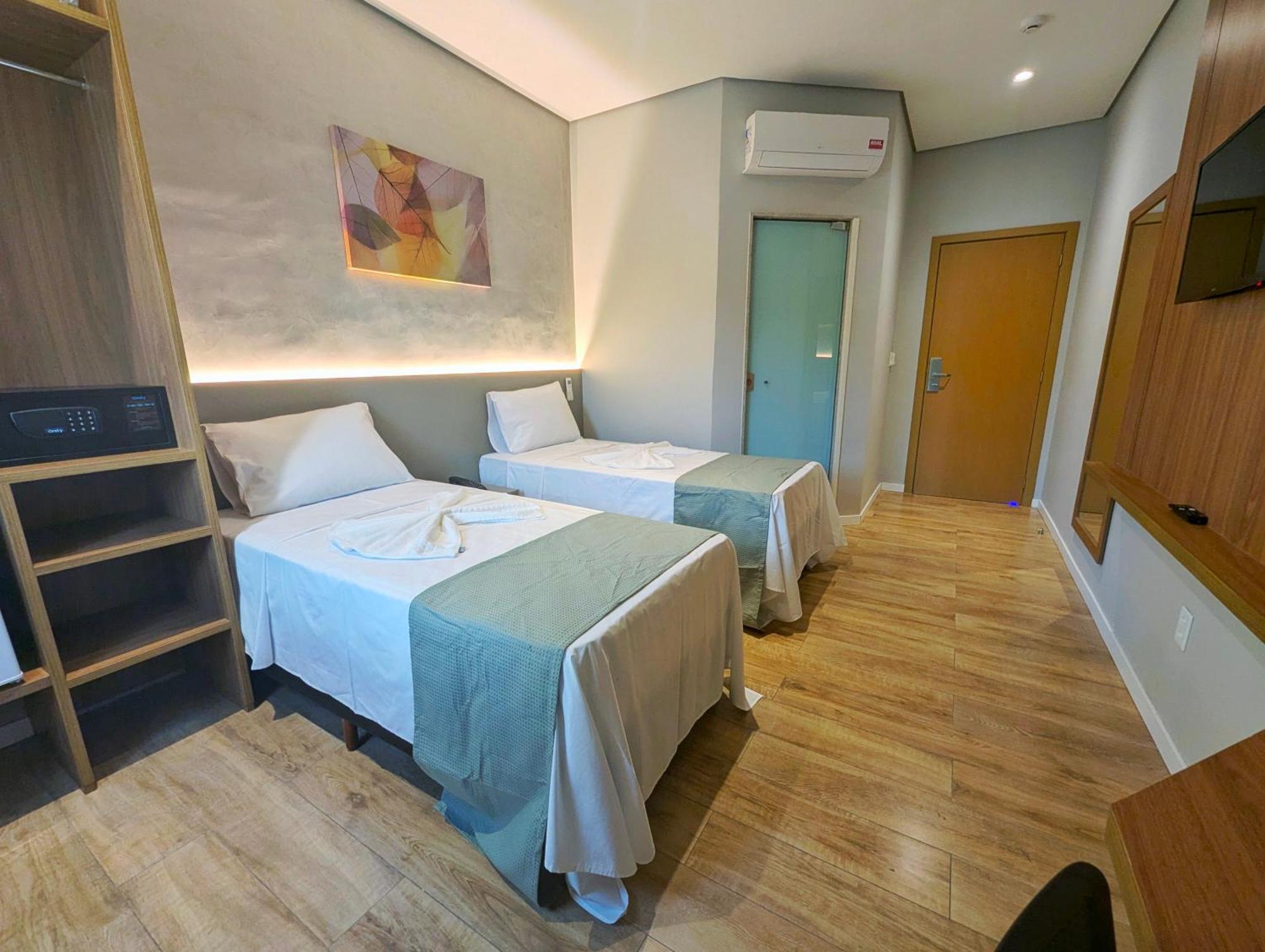 Hotel Jardim Iracema เตออฟิลู โอโตนี ภายนอก รูปภาพ