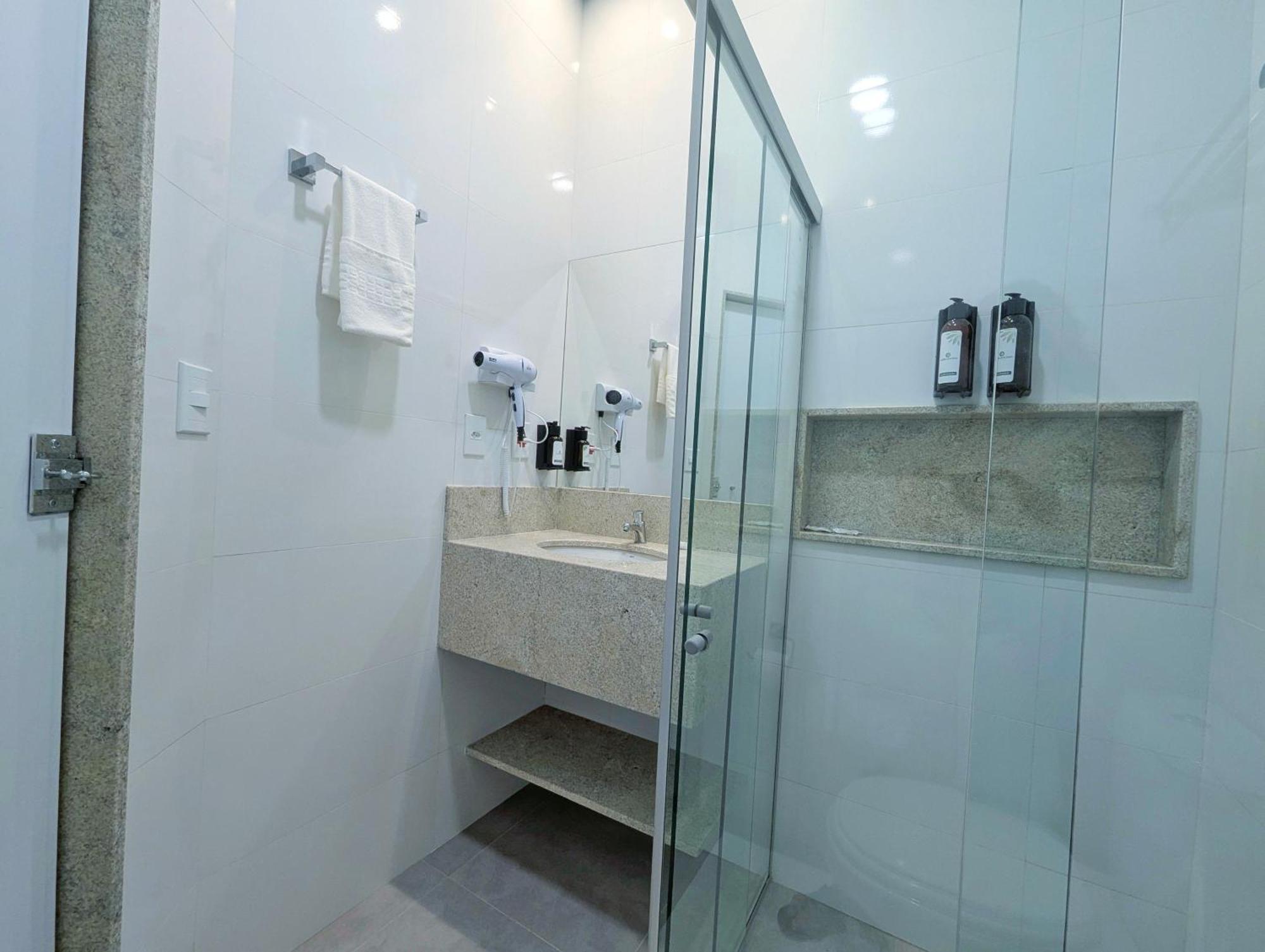 Hotel Jardim Iracema เตออฟิลู โอโตนี ภายนอก รูปภาพ