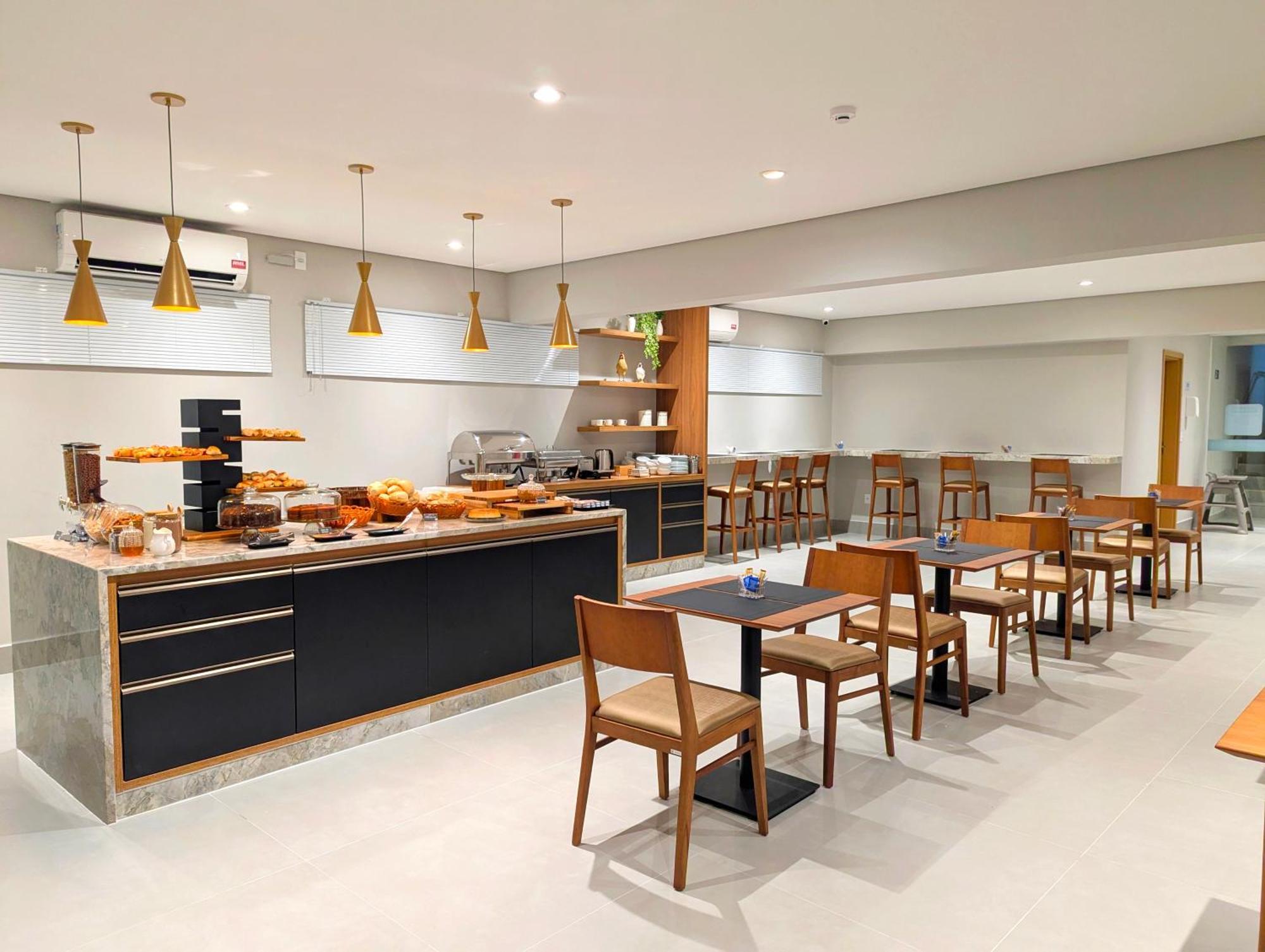 Hotel Jardim Iracema เตออฟิลู โอโตนี ภายนอก รูปภาพ